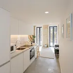 Liiiving In - Terrace & Sunny Apartamento *